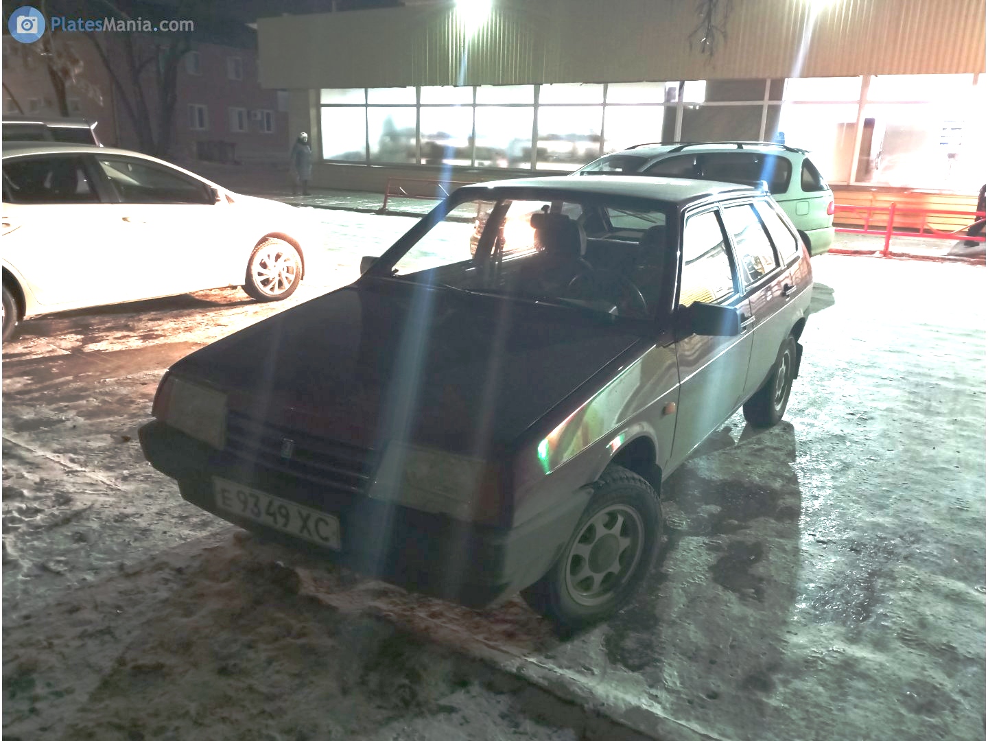 е 9349 ХС, Lada (VAZ) 2109 2109 Спутник (Samara/Forma/Sputnik), 1987–2004 (–2011 for others)