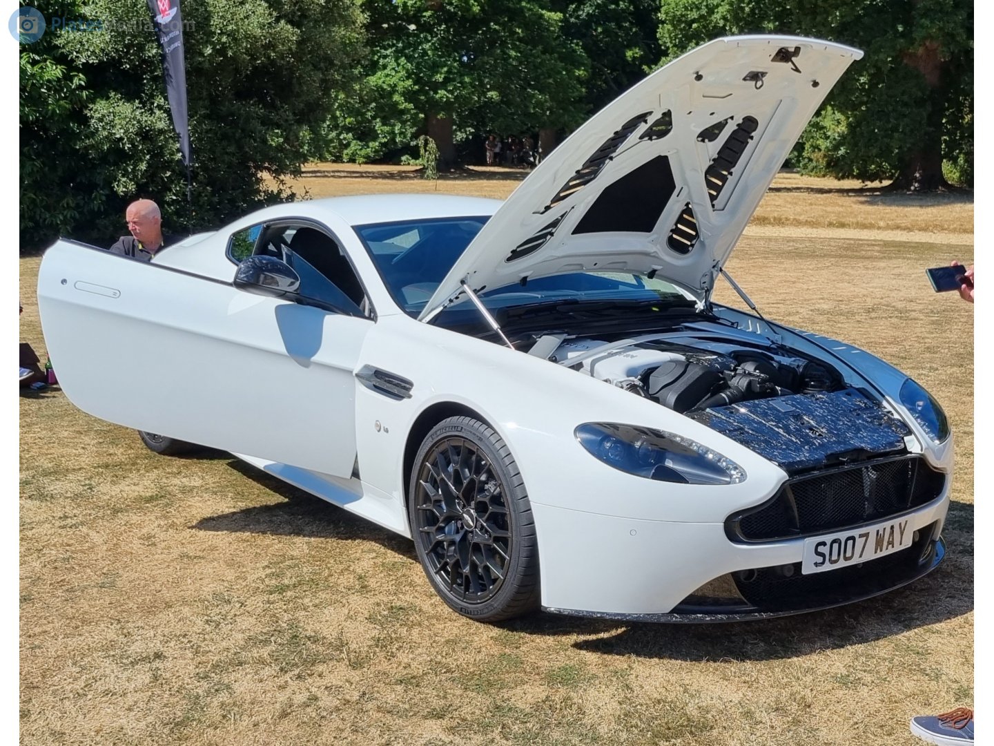 SO07WAY, Aston Martin V12 Vantage 