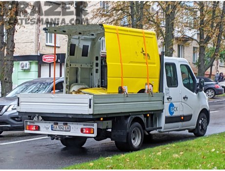 KA 1042 EA, Opel Movano