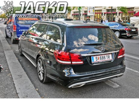S 686 TR, Mercedes-Benz E-Klasse
