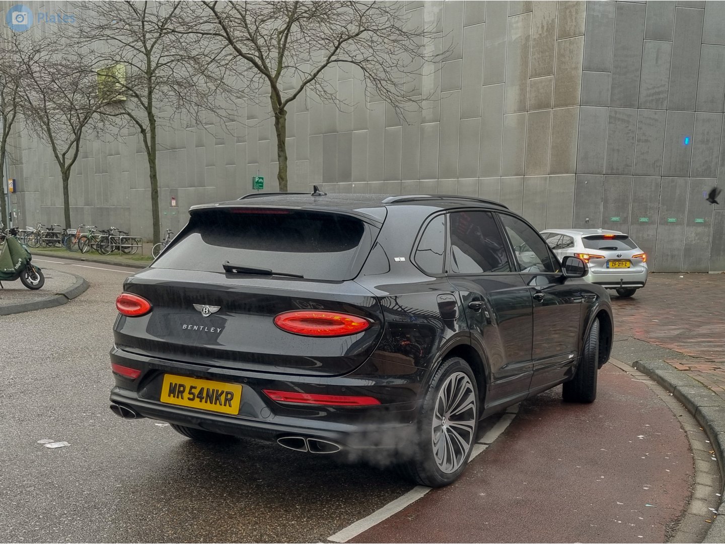 MR54NKR, Bentley Bentayga 1st gen (PL71), facelift, 2020–