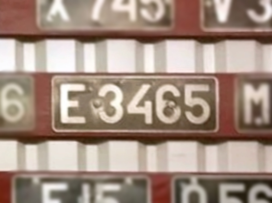 E 3465, License plate without vehicle 