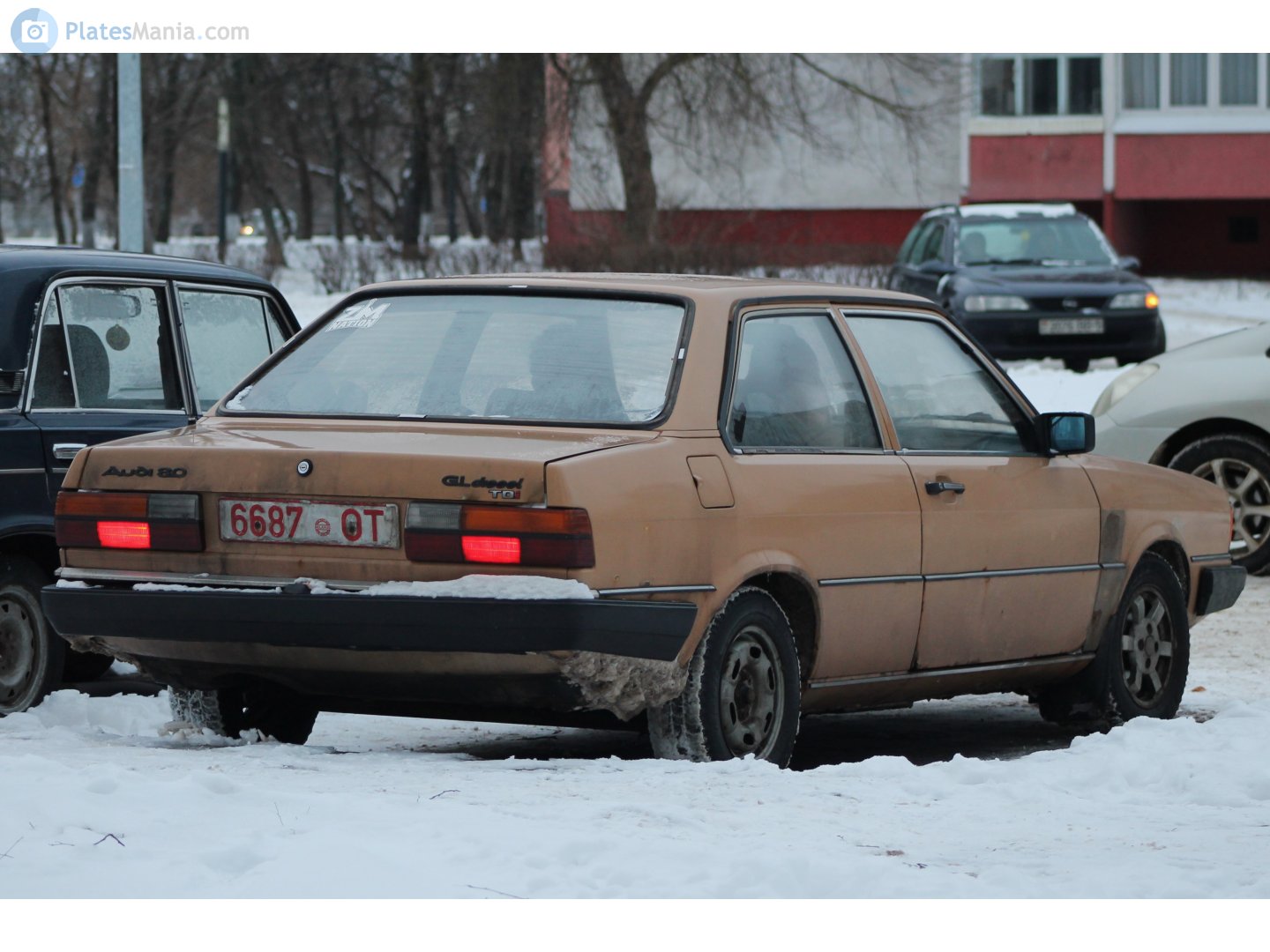 6687 OT, Audi 80 2nd gen 4-door Sedan (B2/81/85), 1978–1986
