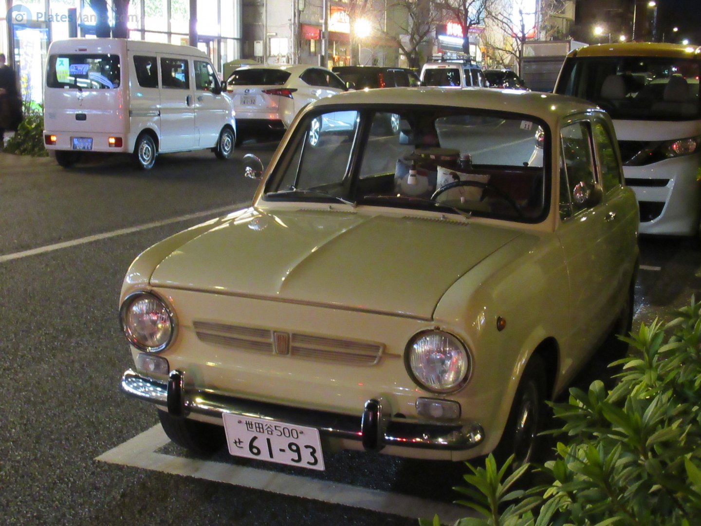 世田谷 500 せ 6193, FIAT 850 Sedan, 1964–1971