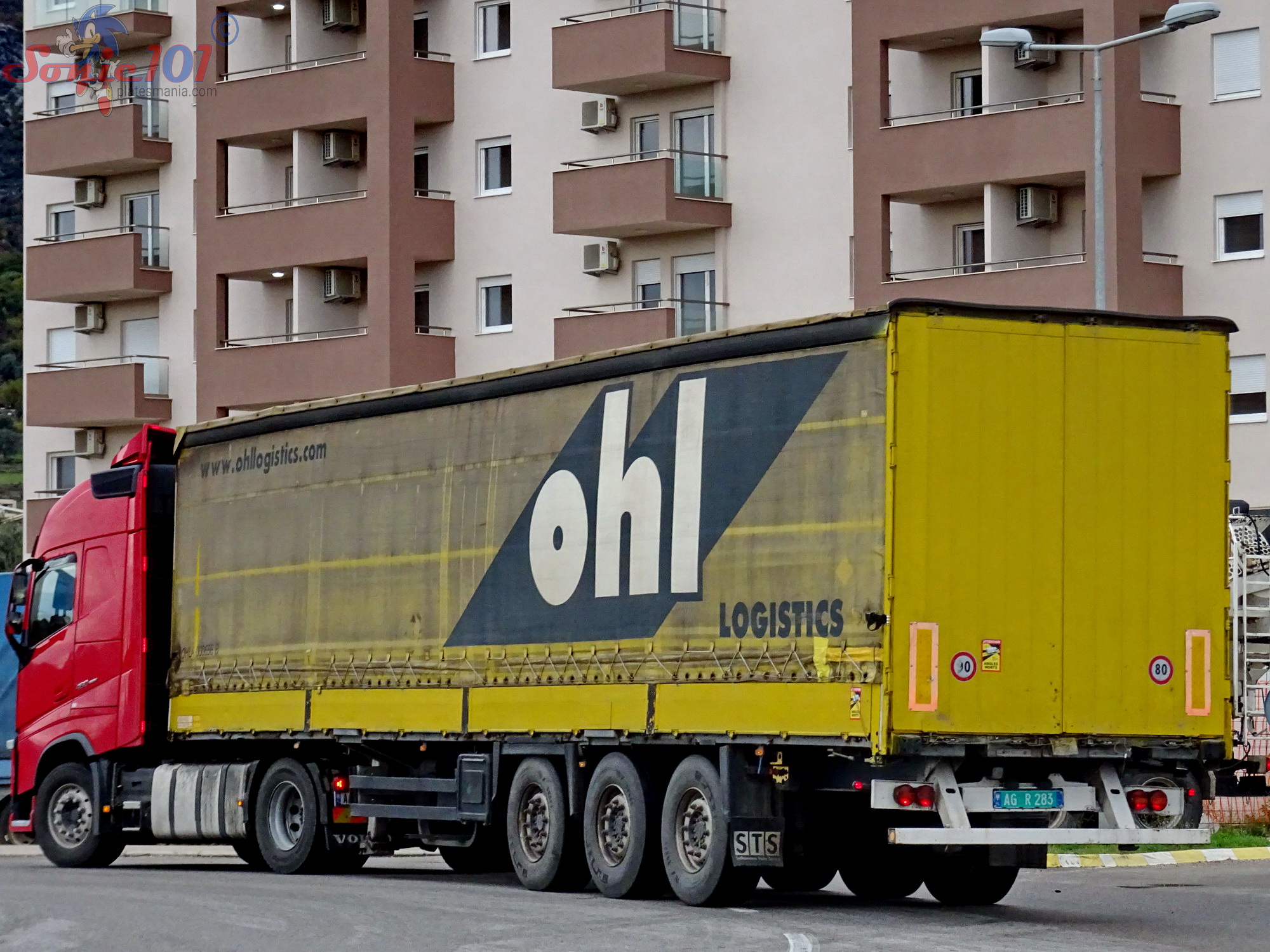 AG R 283, Schmitz SCS 