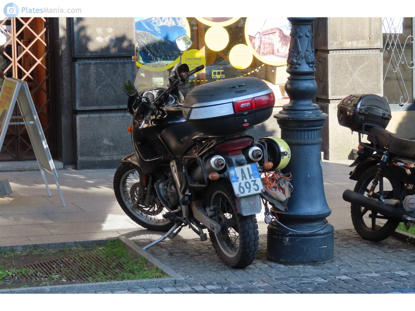 AI 693, Aprilia Pegaso 3rd & 4th gen 650 (ML/RW), 1997–2004