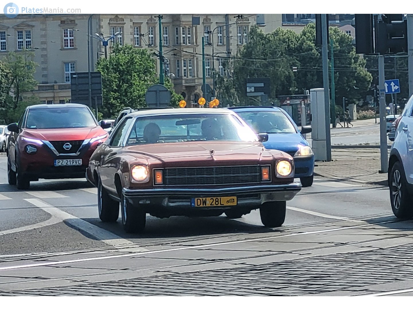 DW 28L, Buick Century 3rd gen (Regal/Custom) 2-door Coupé (57; A-body), 2nd facelift, 1974–1975