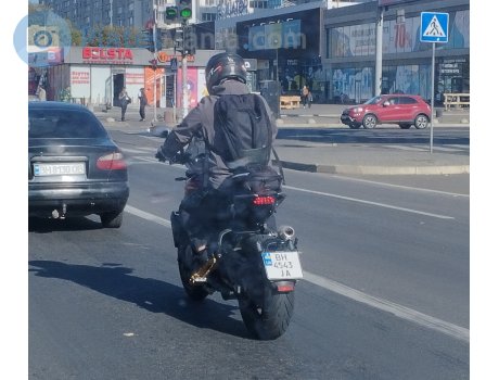 BH 4543 JA, Benelli 752S