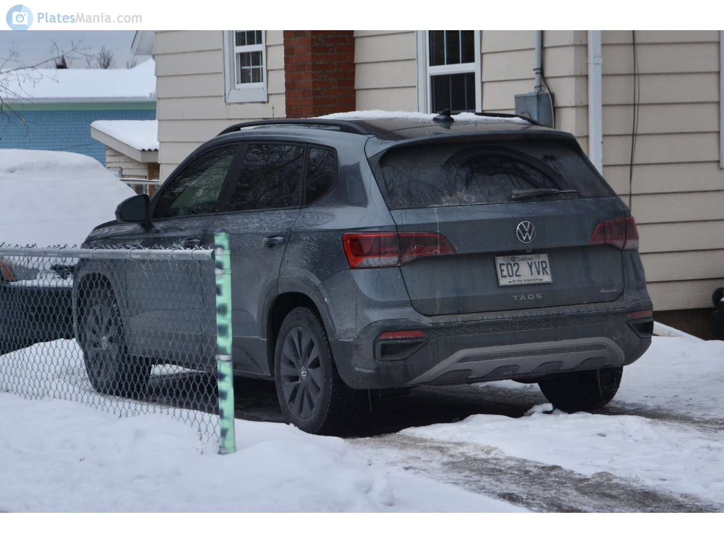 "E02 YVR" photos Volkswagen Taos. Canada