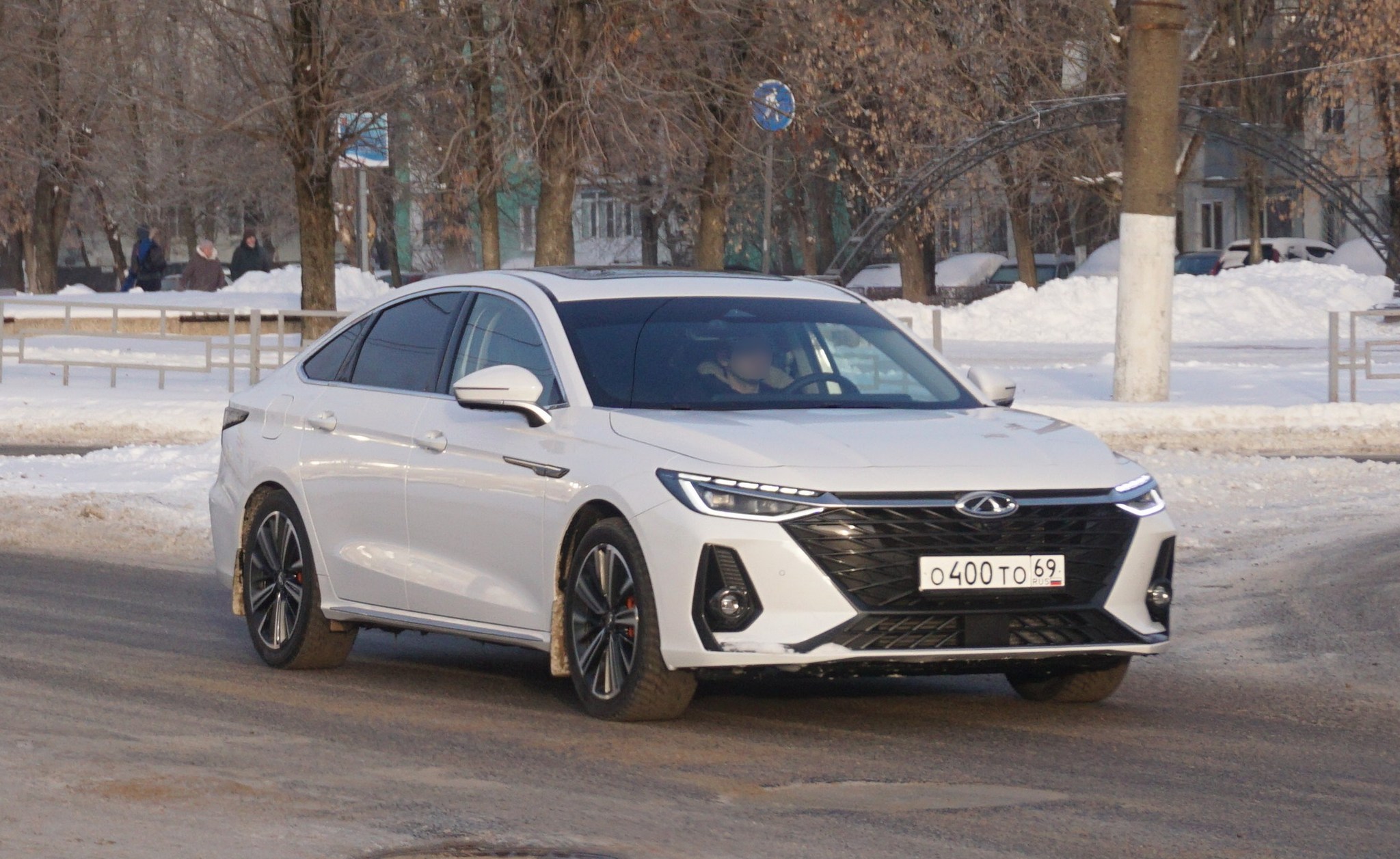 о 400 то 69, Chery (Chirey) Arrizo 8 