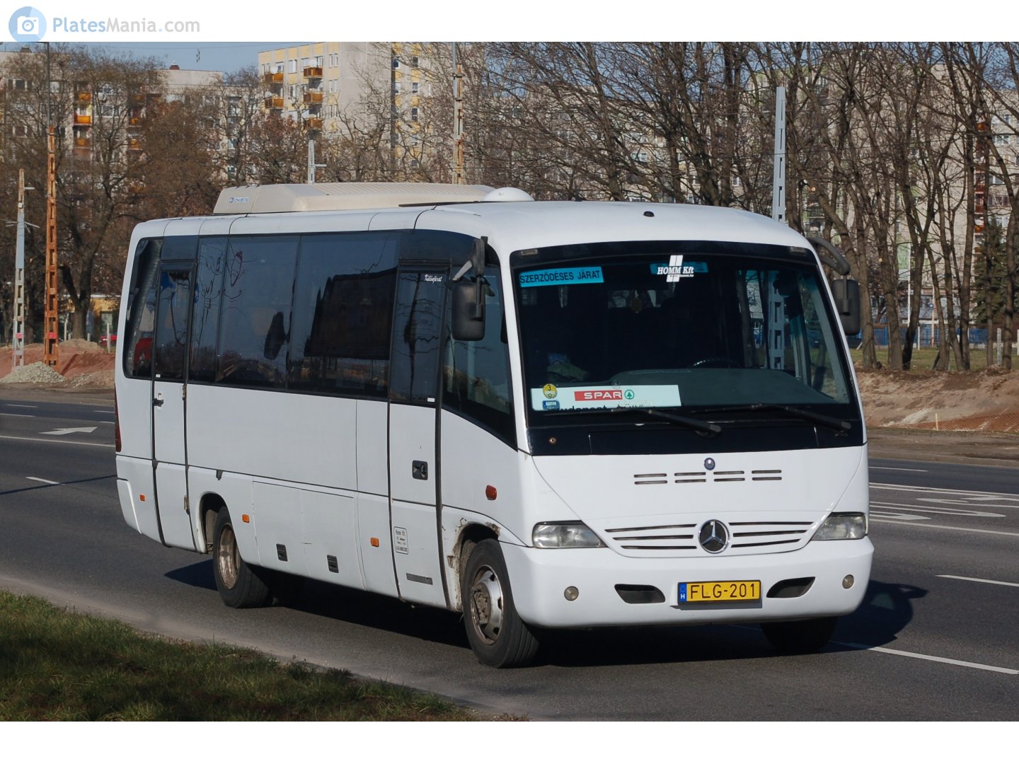 FLG-201, Mercedes-Benz Medio 