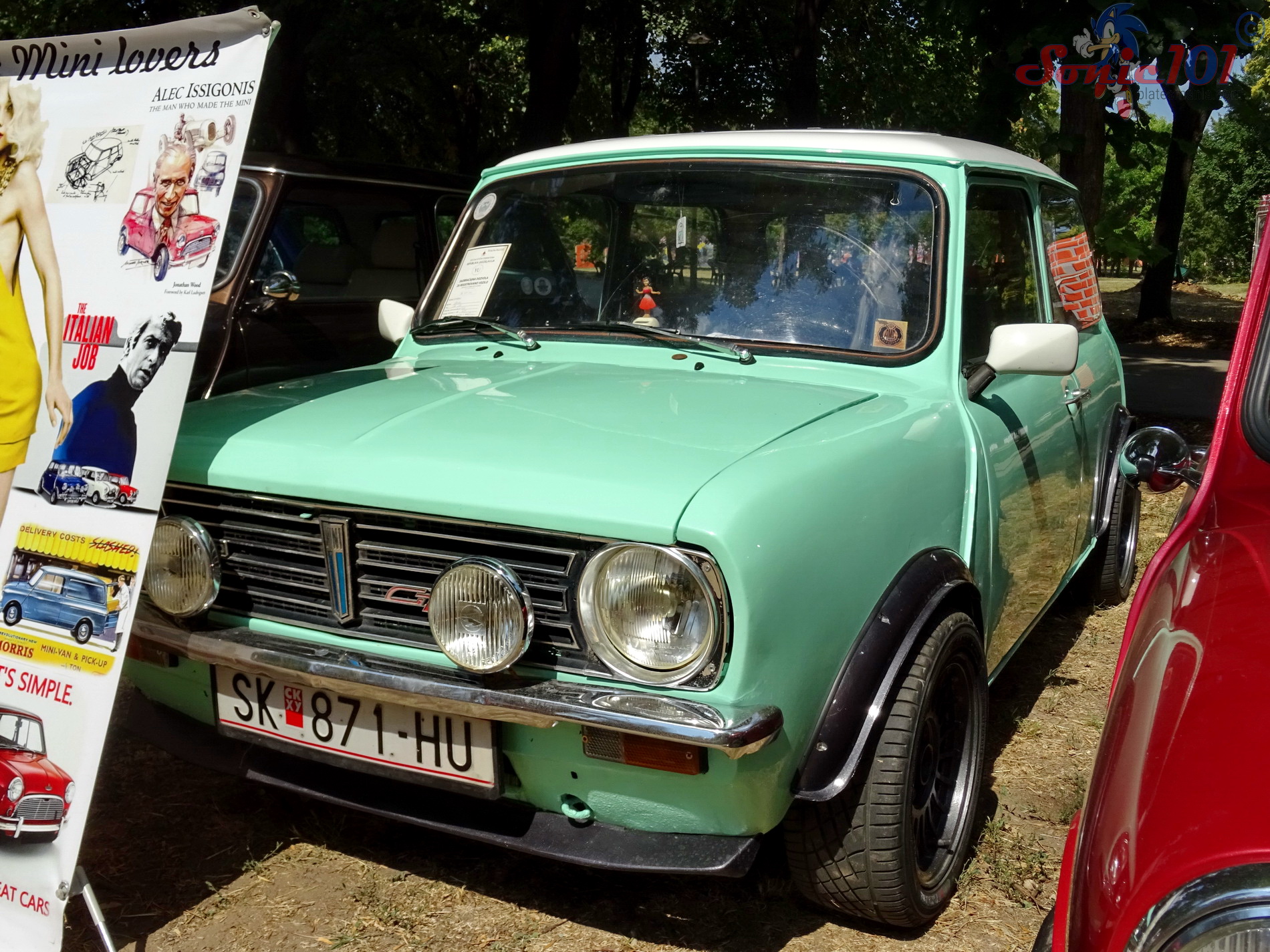 SK 871-HU, Leyland Mini 