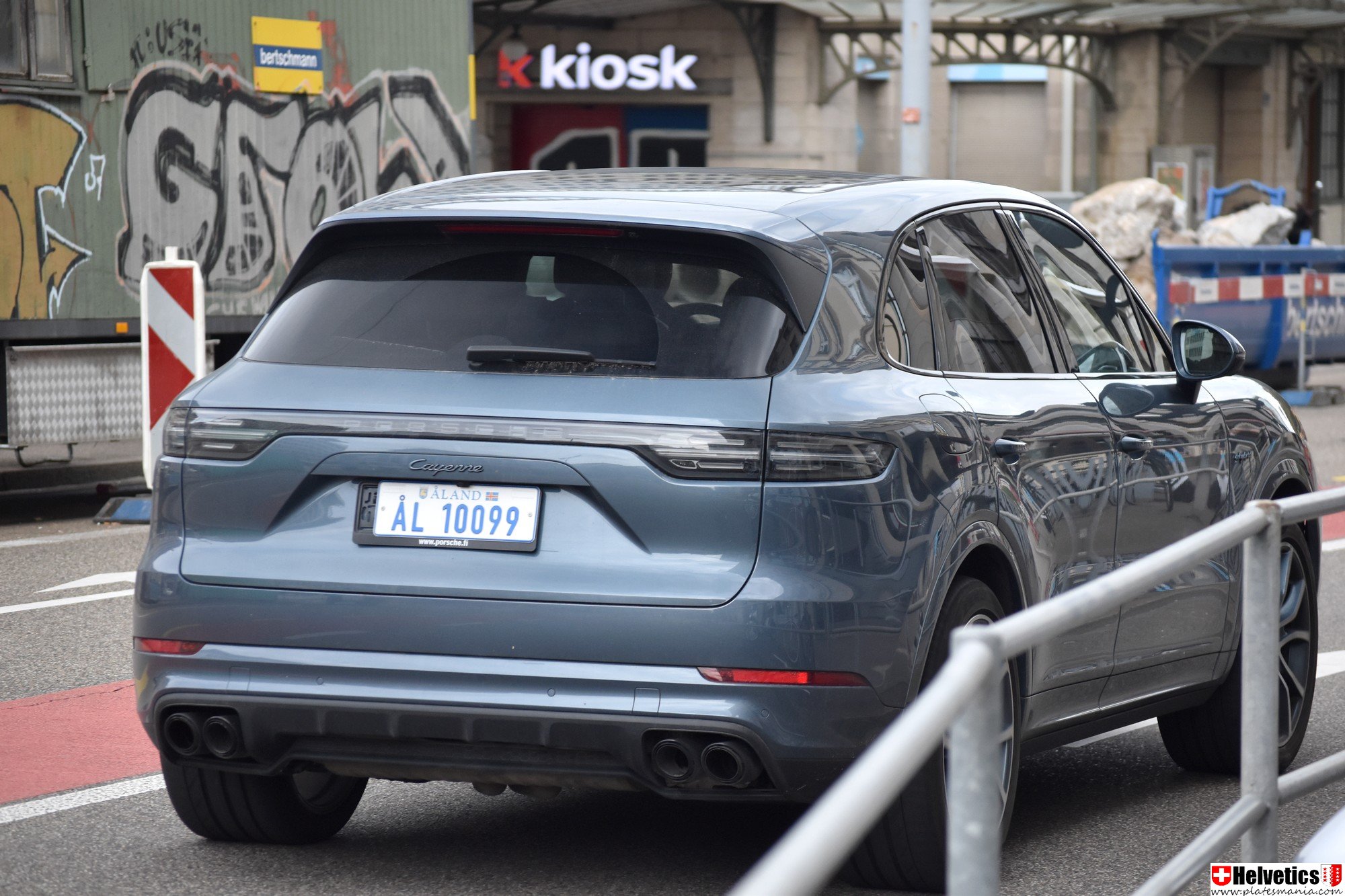 ÅL 10099, Porsche Cayenne 3rd gen SUV (PO536; 9Y0), 2017–2023