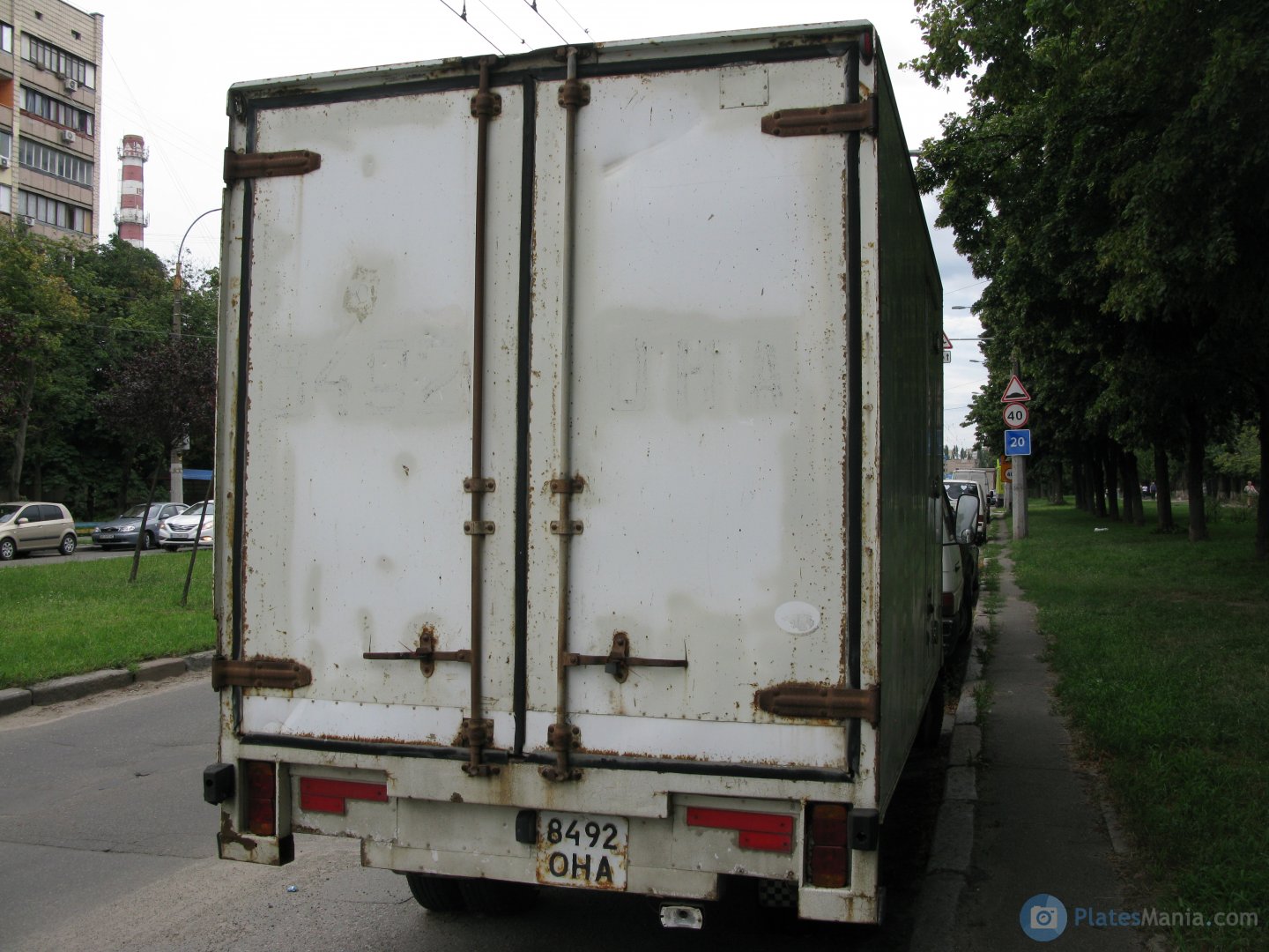 8492 ОНА, Mitsubishi Canter 5th gen (FE3/FE4), 1985–1993