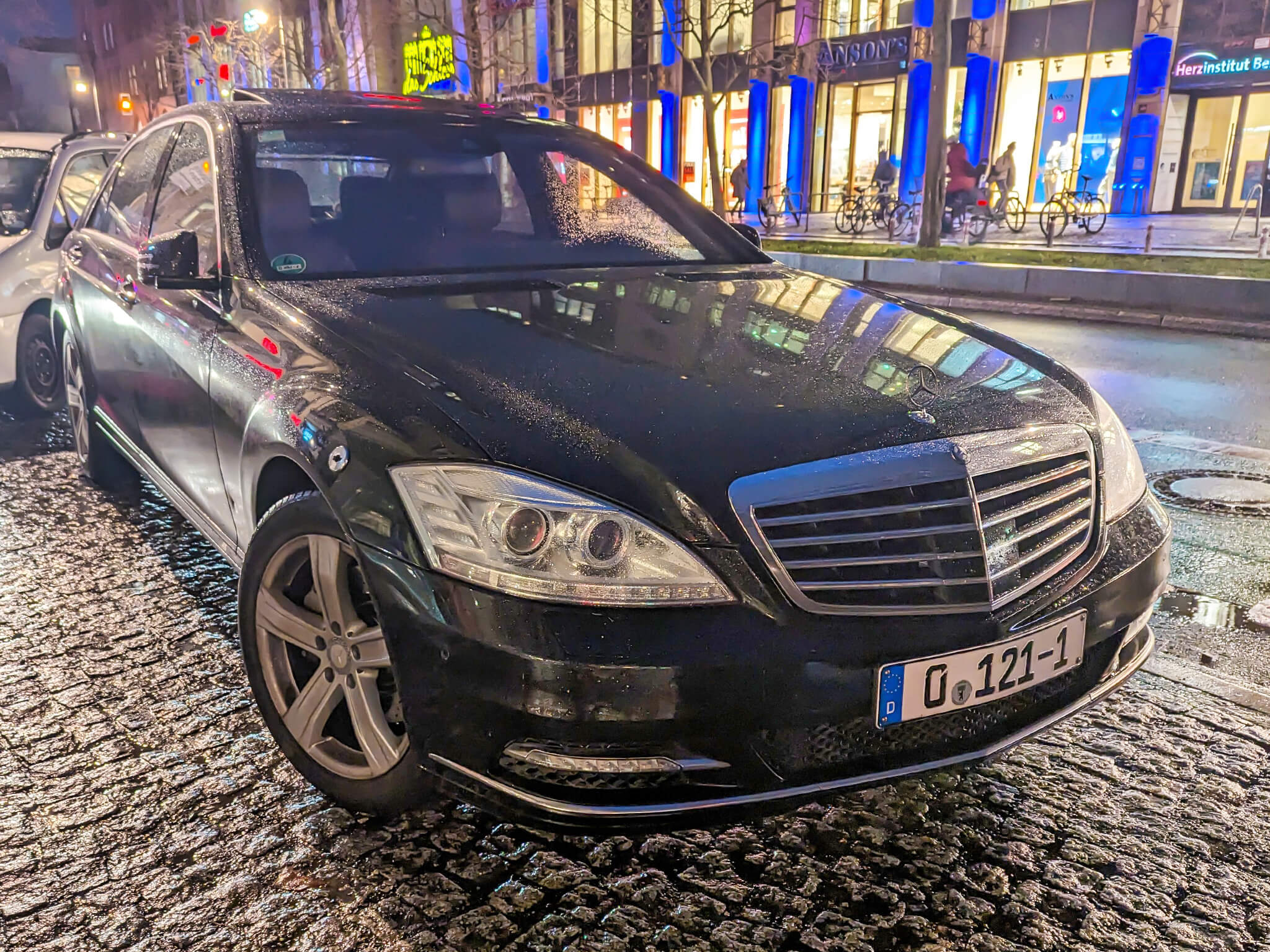 0 121-1, Mercedes-Benz S-Klasse 7th gen (W221/V221), 2005–2013