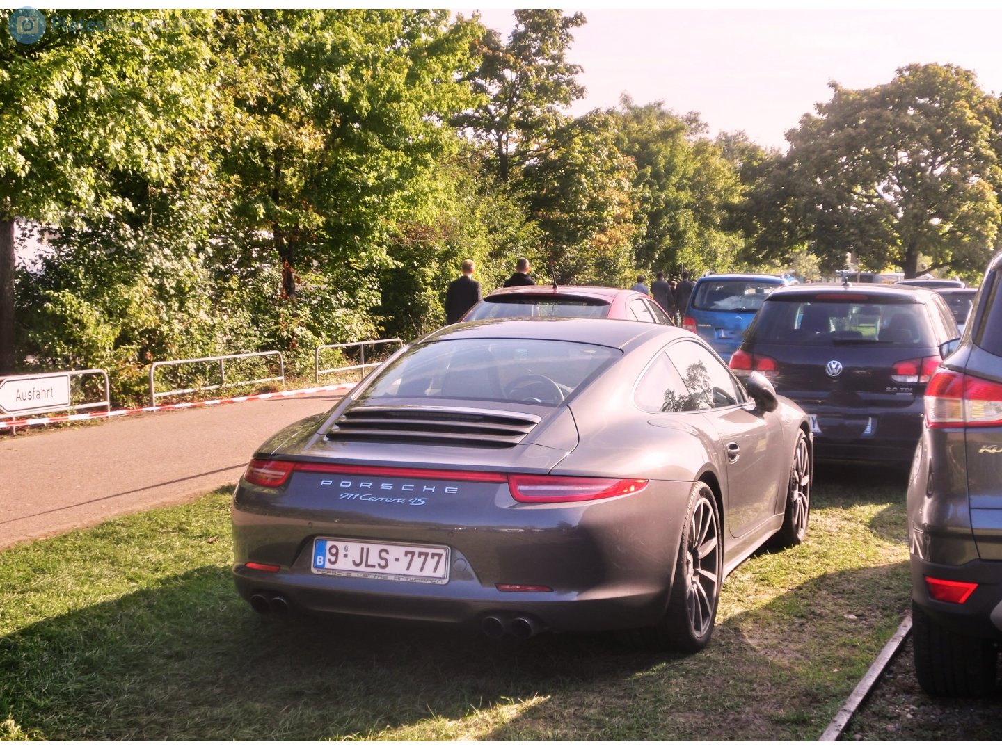 9-JLS-777, Porsche 911 7th gen Coupé (991.1), 2011–2017