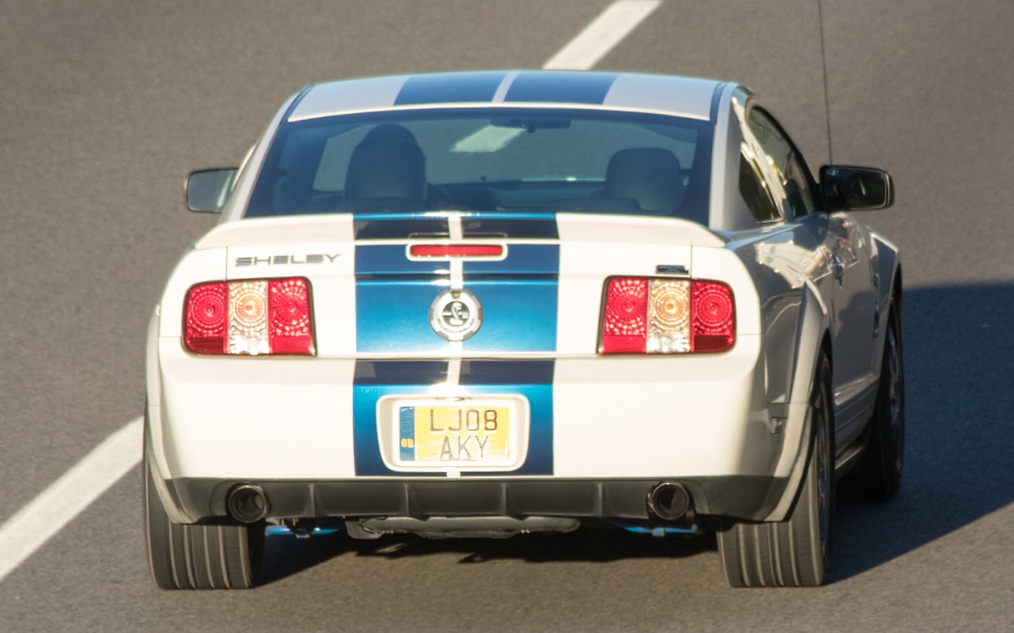 LJ08AKY, Ford Mustang 5th gen Shelby 2-door Coupé (S197), 2005–2009