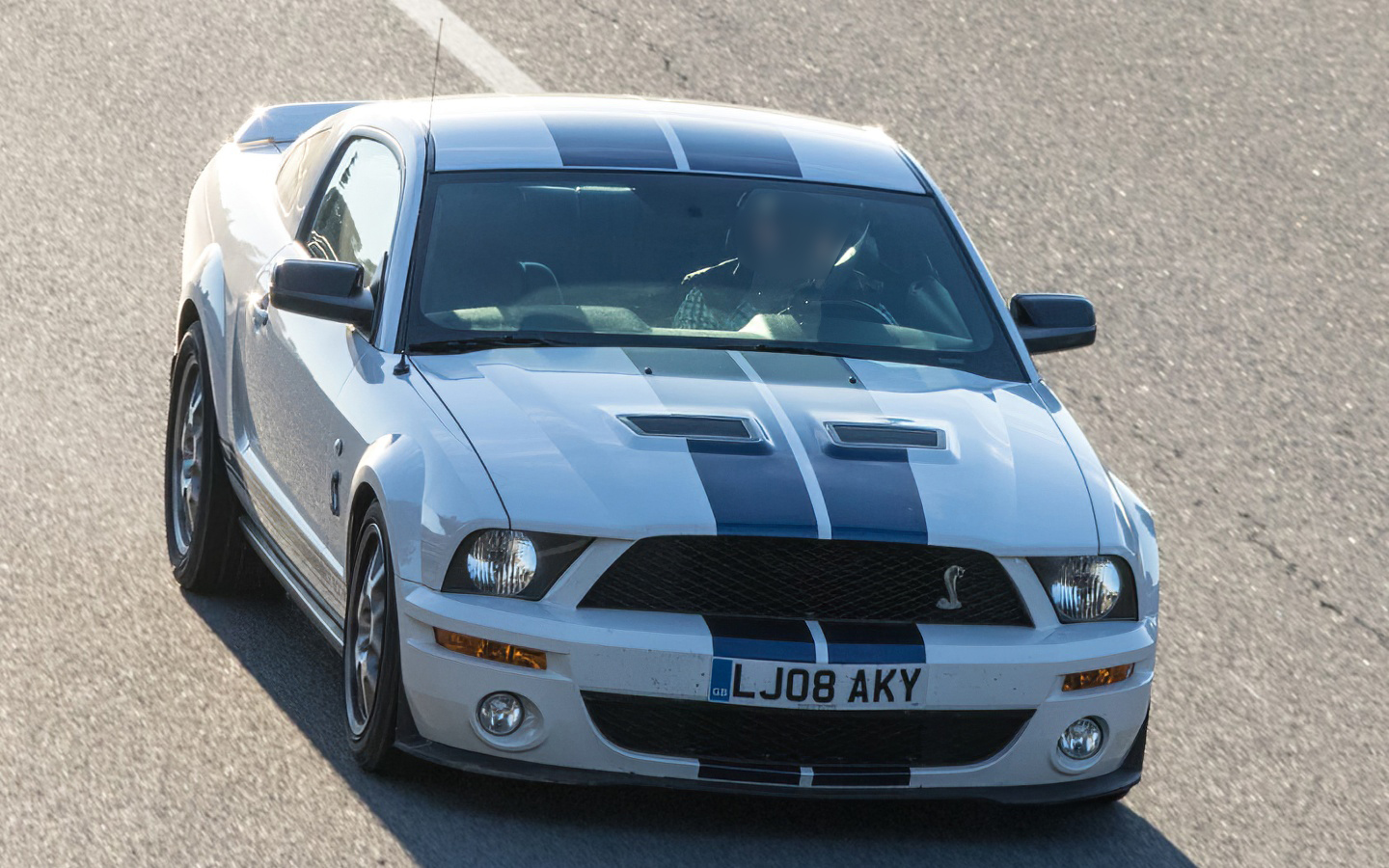 LJ08AKY, Ford Mustang 5th gen Shelby 2-door Coupé (S197), 2005–2009