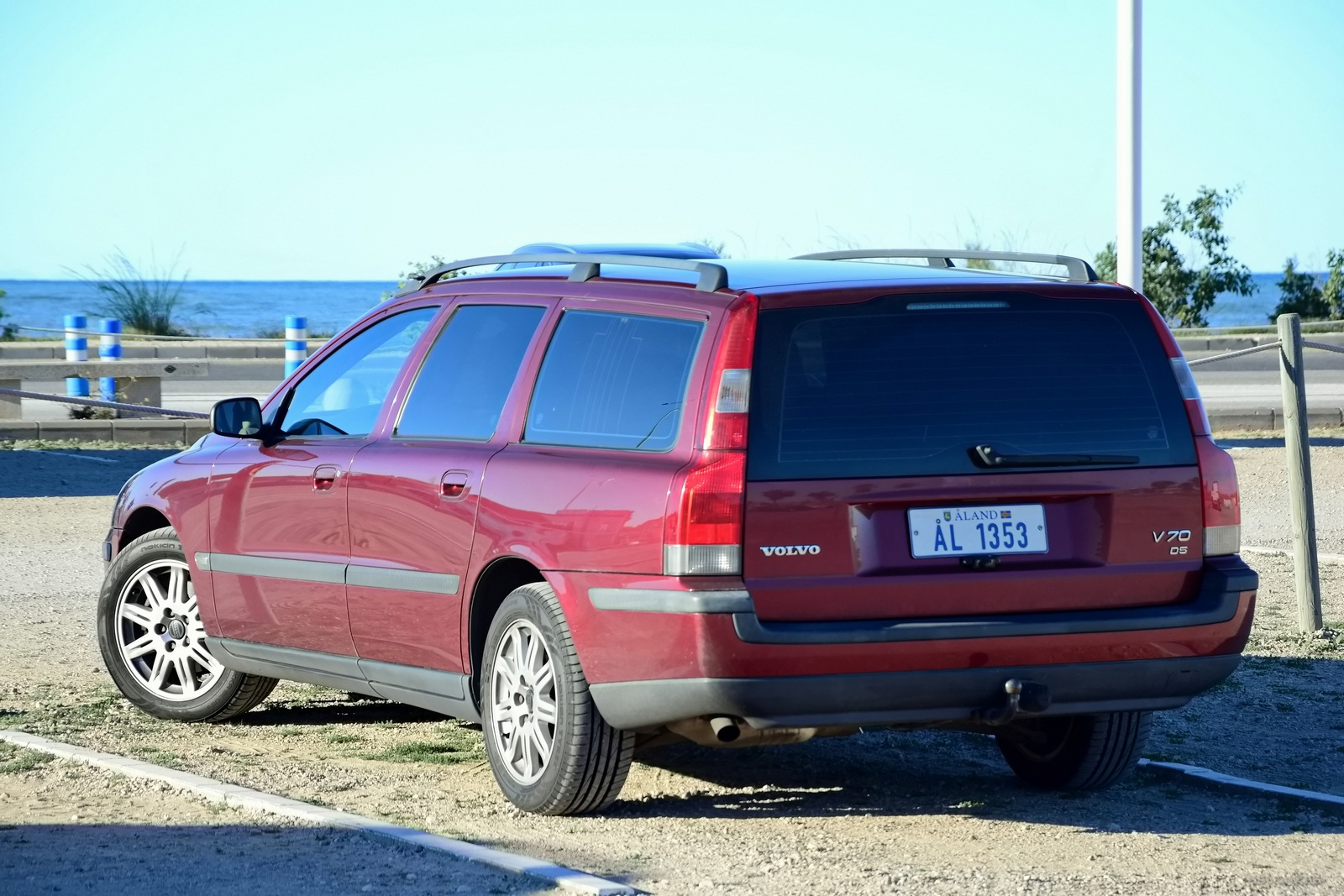 ÅL 1353, Volvo V70 2nd gen (285), 2000–2007