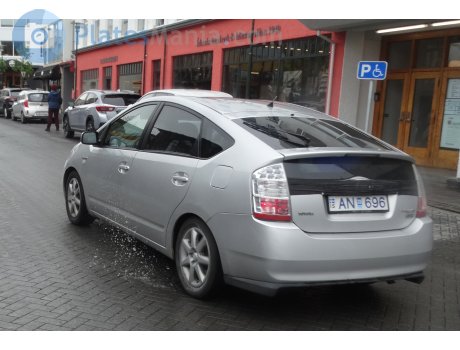 AN 696, Toyota Prius