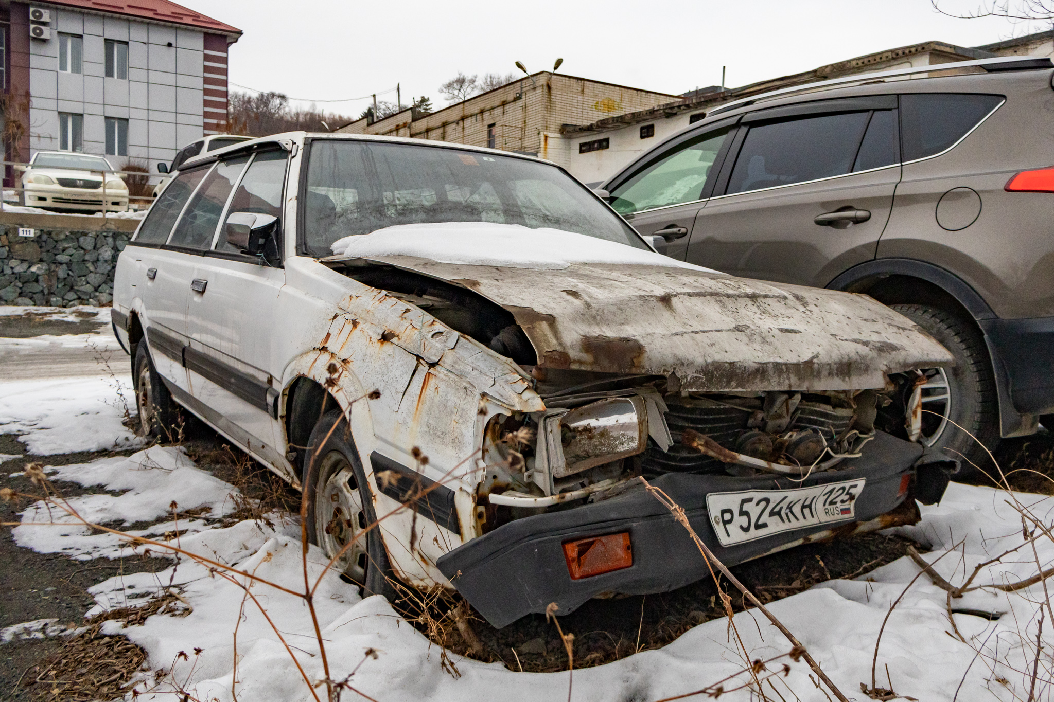 р 524 кн 125, Isuzu Geminett 2nd gen, Geminett II, Van, 09.1989–12.1993 (rebadged Subaru Leone)