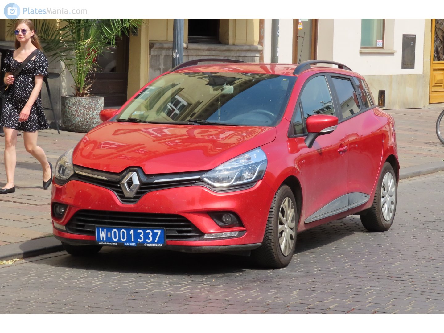 W 001337, Renault Clio 4th gen Grandtour Wagon (K98), 2013–2020