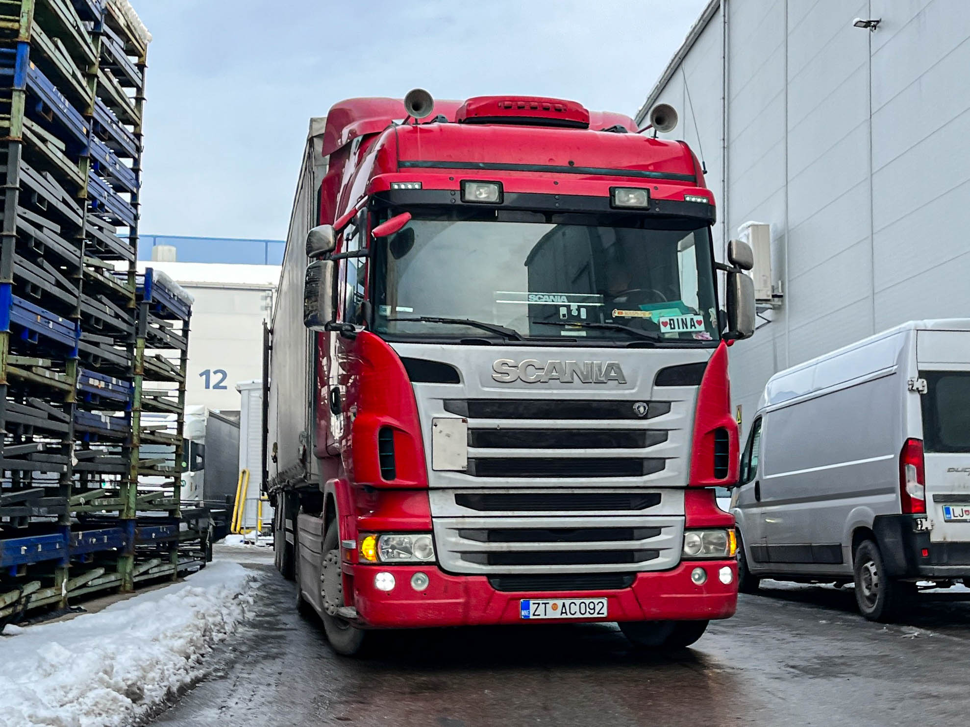 ZT AC092, Scania R-Series 1st gen, 2004­–2017