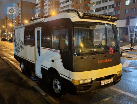 о003ум123, Nissan Civilian