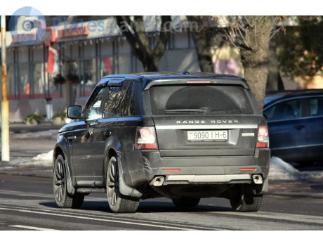 9090 IH-6, Land Rover Range Rover Sport