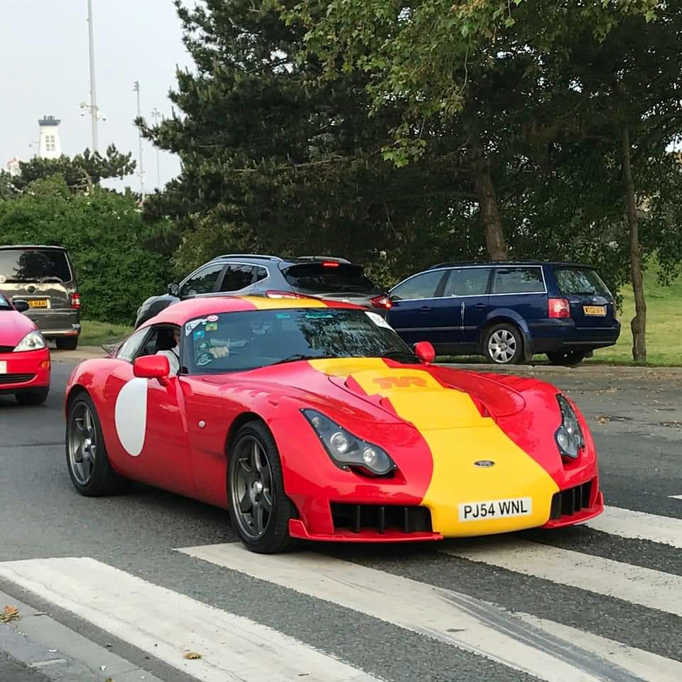 PJ54WNL, TVR Sagaris 