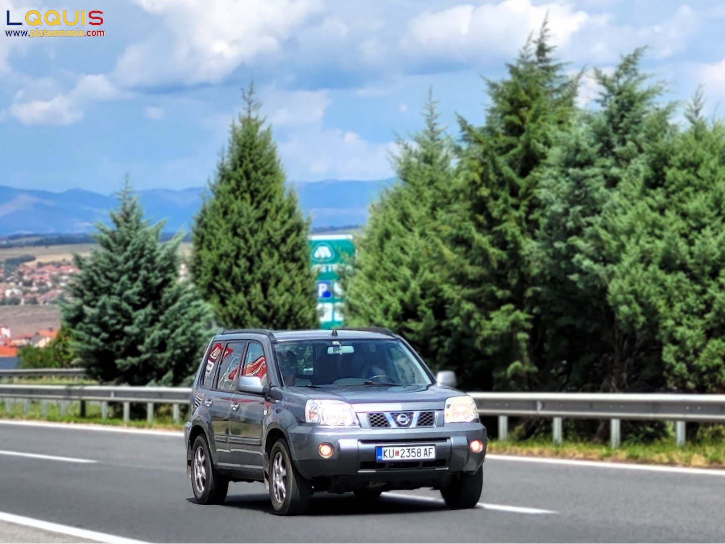 KU 2358 AF, Nissan X-Trail 1st gen (T30), 2000–2007