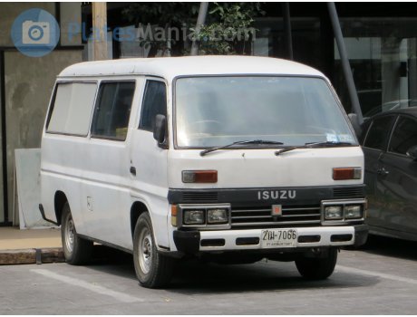 2ฌ-7066, Isuzu Buddy