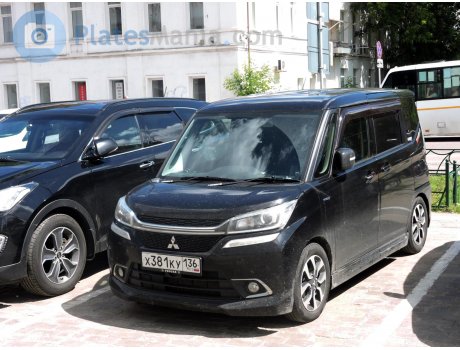 х381ку136, Mitsubishi Delica D:2