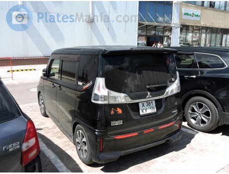 х381ку136, Mitsubishi Delica D:2