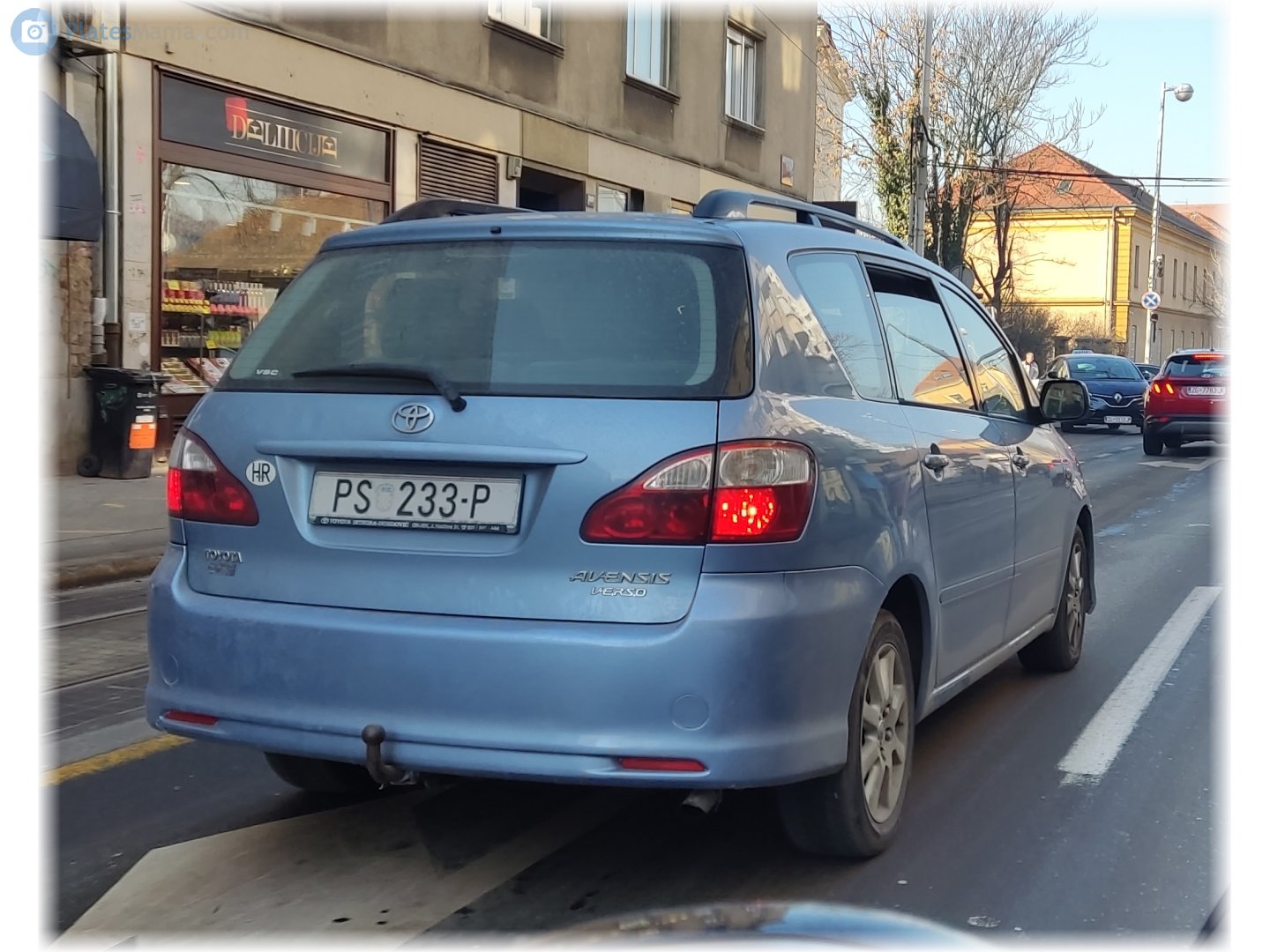 PS 233-P, Toyota Avensis Verso 1st gen (XM20), facelift, 2003–2010