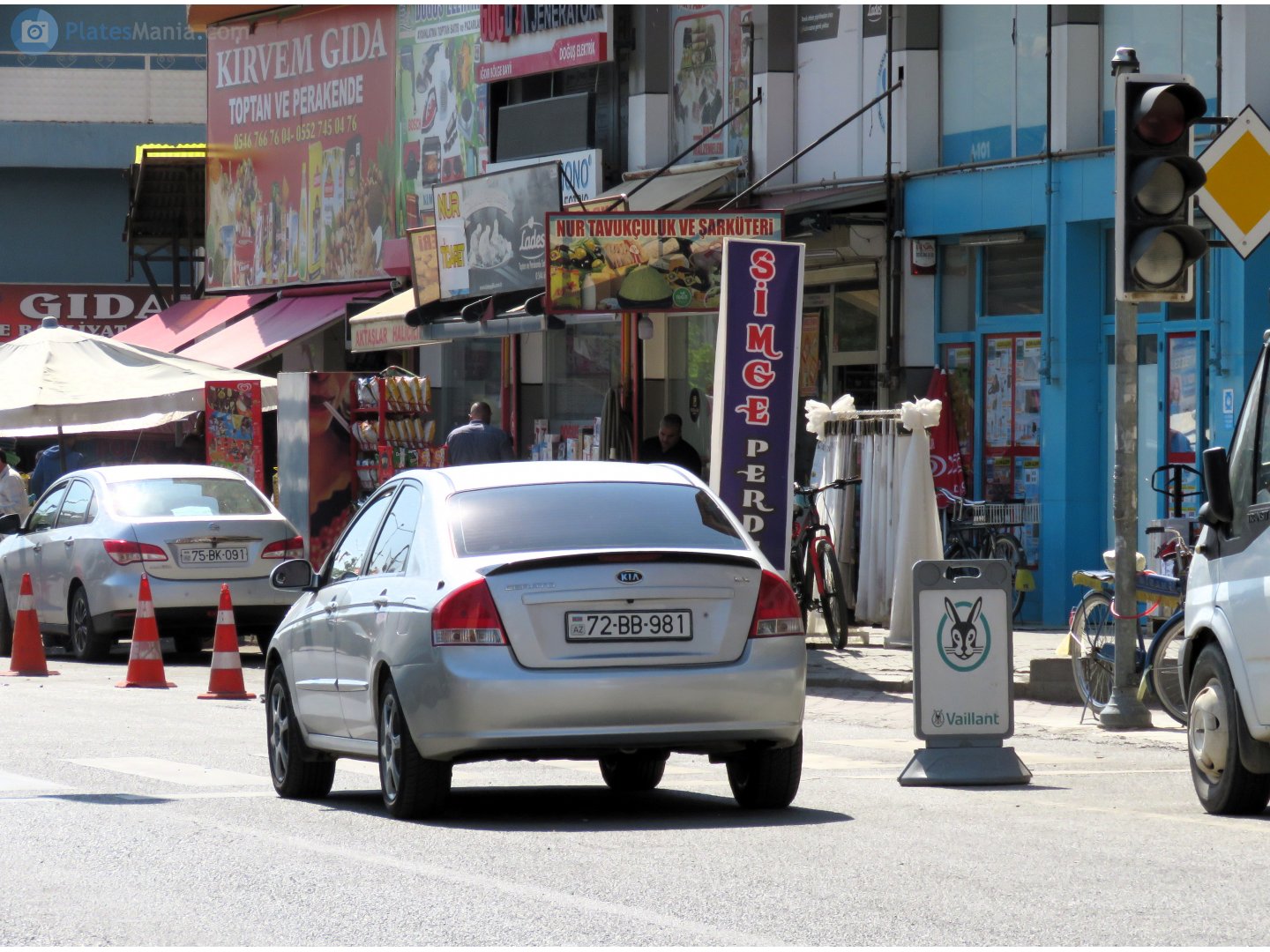72 BB 981, Kia Cerato 1st gen Sedan (LD), 2004–2007 (–2009 for CN-market)