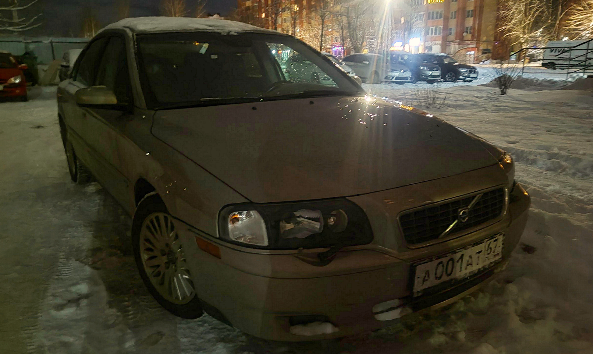 а 001 ат 67, Volvo S80 1st gen (184), 1999–2006