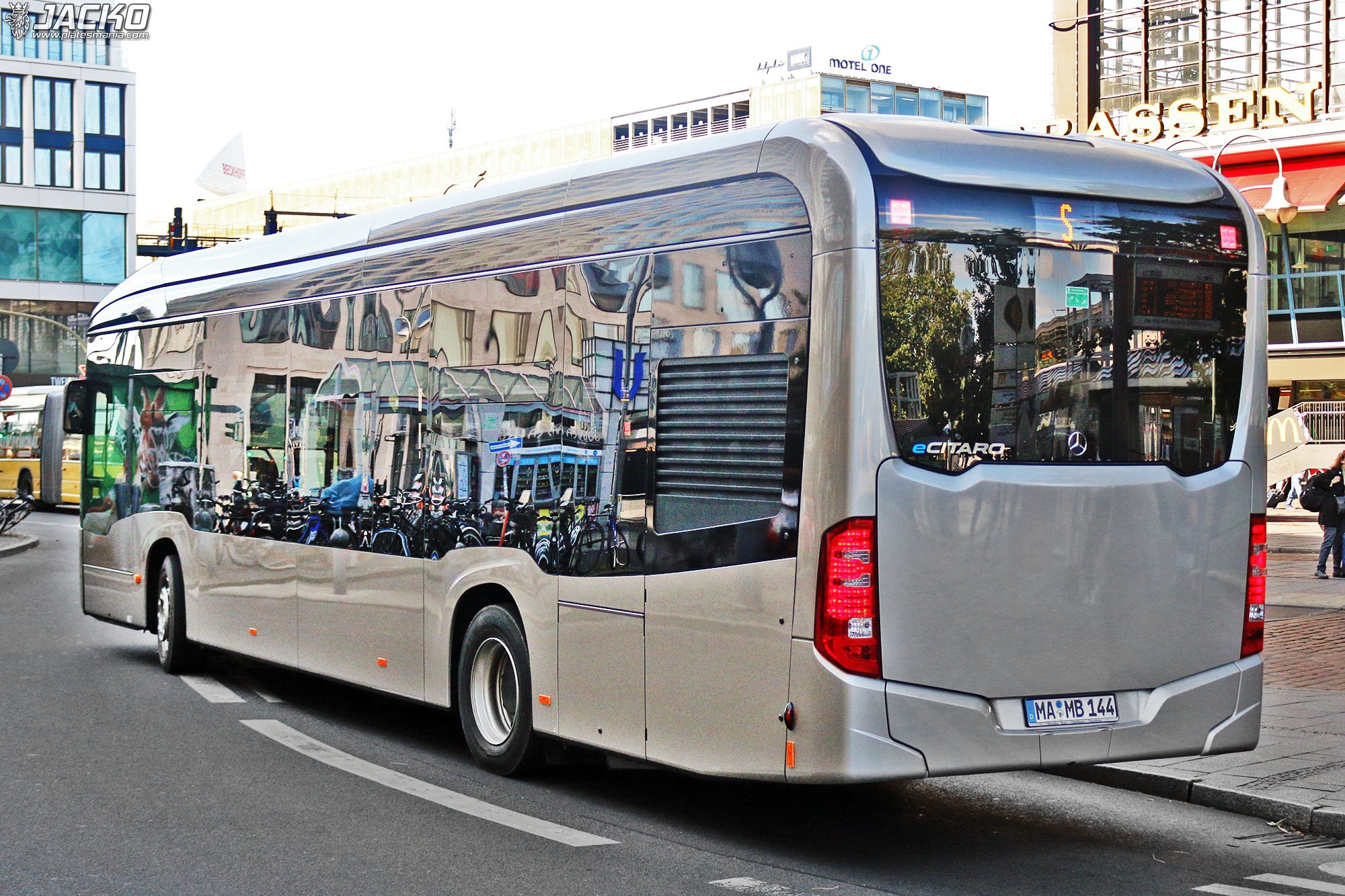 MA MB 144, Mercedes-Benz Citaro 2nd gen eCitaro, 2018–