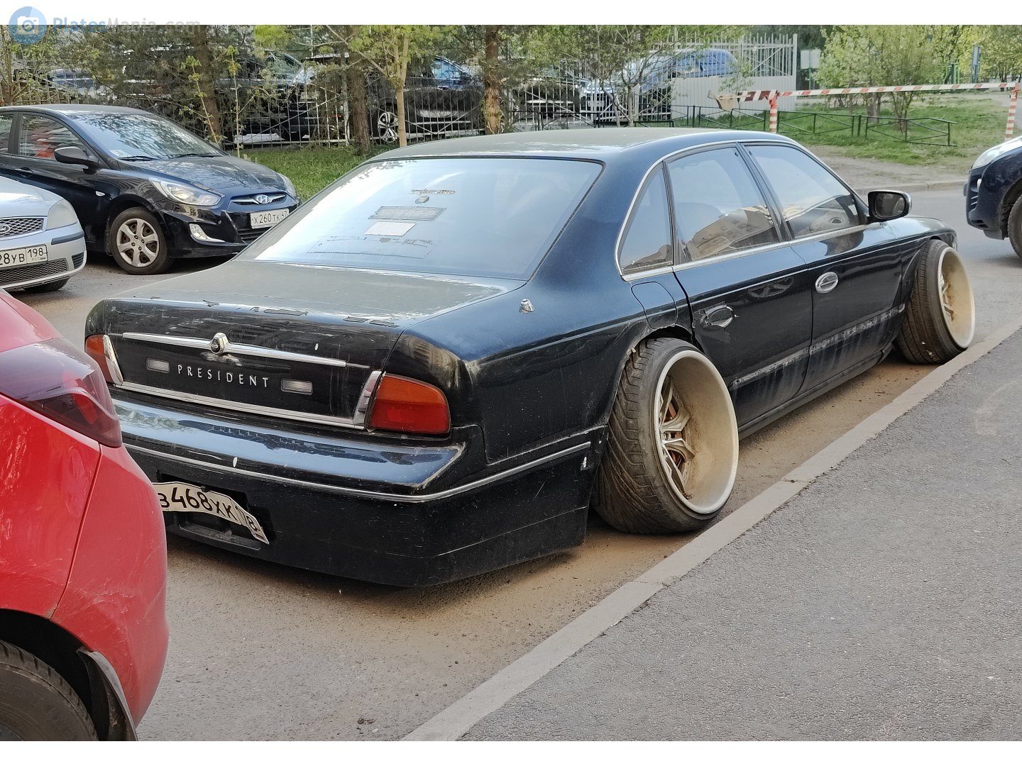 в 468 хк 178, Nissan President 3rd gen (HG50), 1990–1998