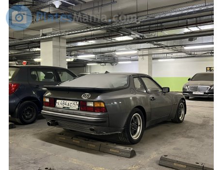 а484ас47, Porsche 944