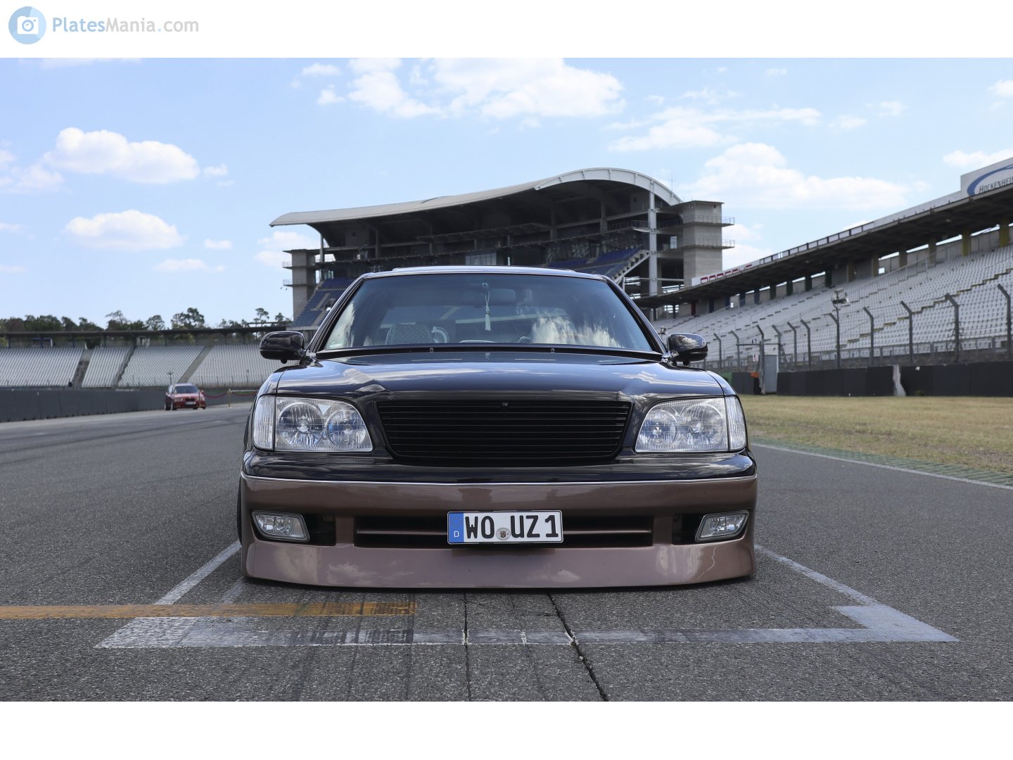 WO UZ 1, Lexus LS 2nd gen (XF20), 1994–2000