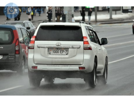 1000 EP-7, Toyota Land Cruiser Prado