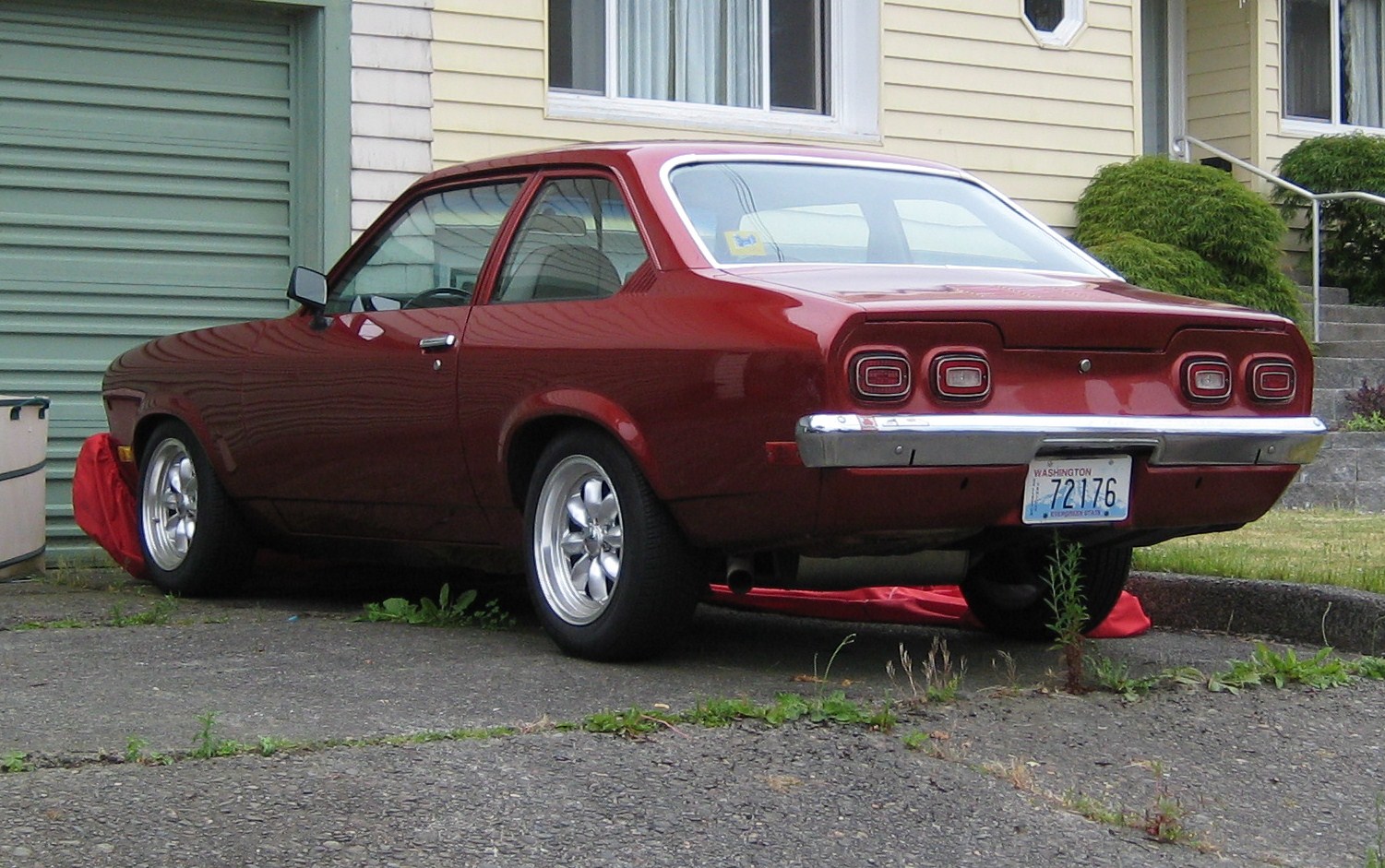 72176, Chevrolet Vega 1st gen 2-door Sedan (11; H-body), 1970–1973