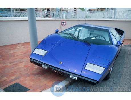 77 UFO, Lamborghini Countach