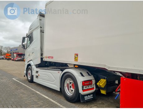 221-DL-1714, DAF XG