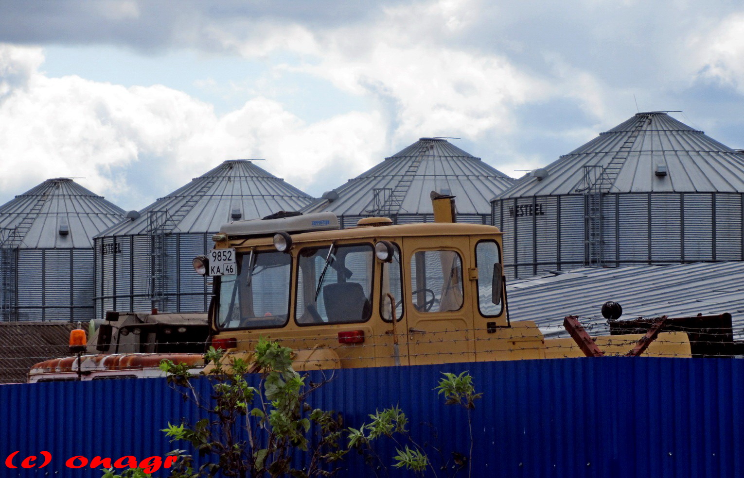 9852 ка 46, Kirovets К-700 3rd gen К-701М, 1985–1995