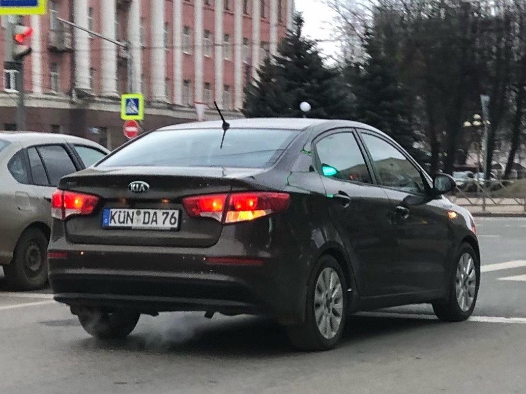 KÜN DA 76, Kia Rio 3rd gen Sedan (QB; CIS-market), facelift, 2015–2017