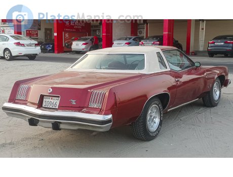 10966, Pontiac Grand Prix