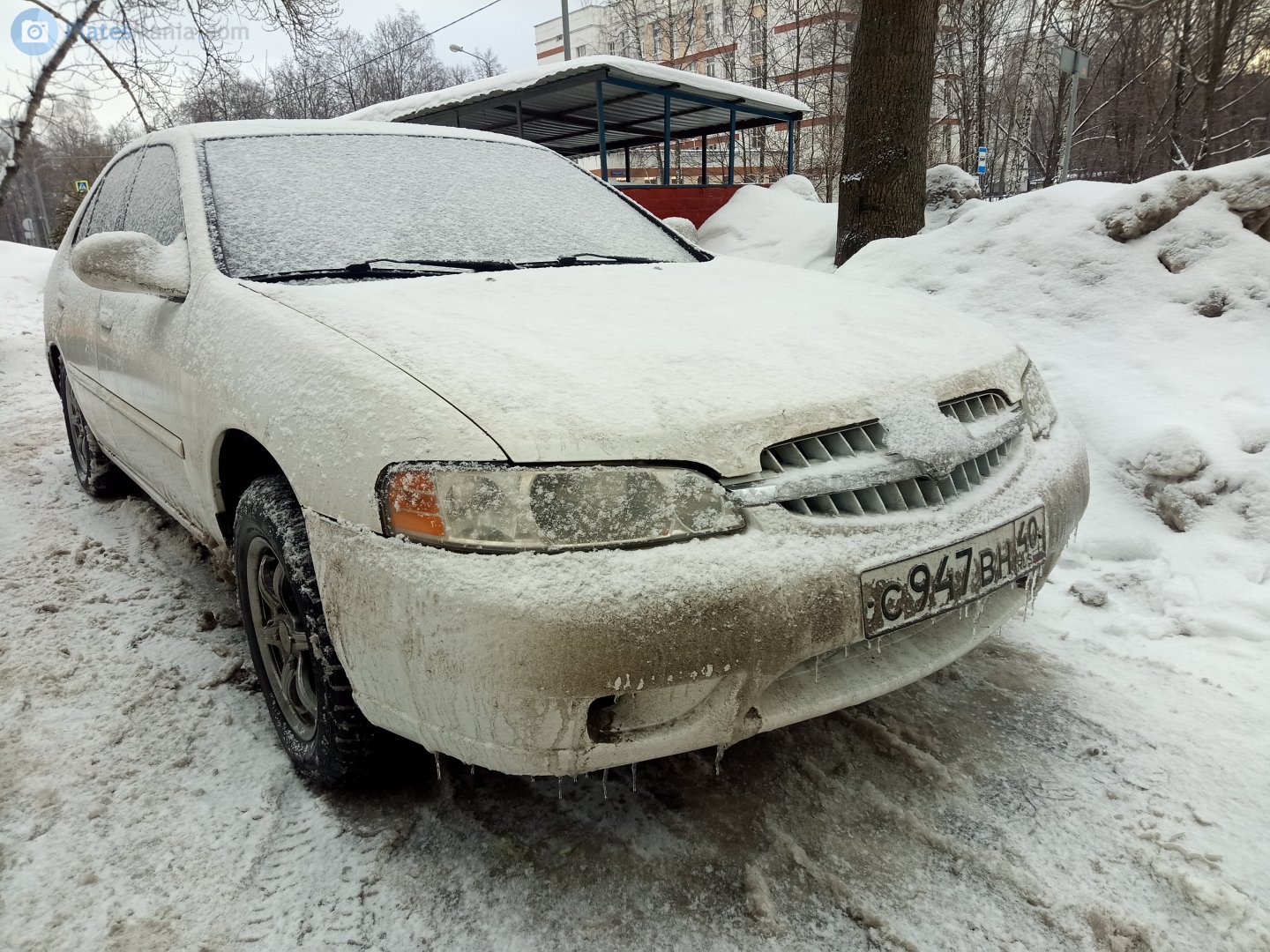 с 947 вн 40, Nissan Altima 2nd gen (L30), 1997–2001
