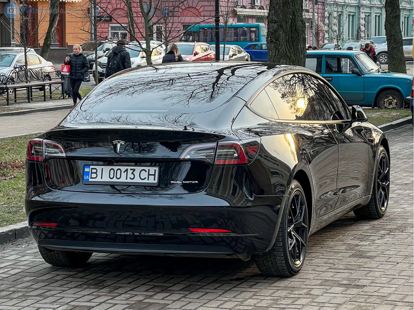 BI 0013 CH, Tesla Model 3 1st gen (5YJ3), 2017–2023